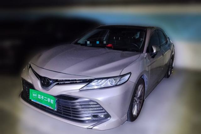Ojetý Toyota Camry 2018 2.5G Luxury Edition