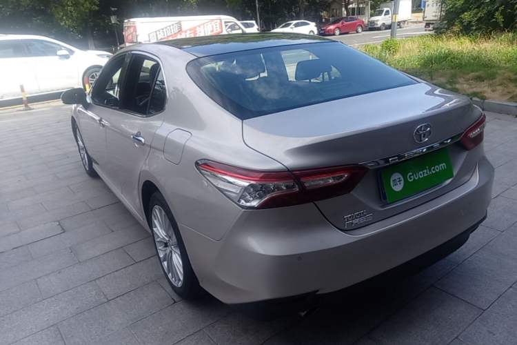 Used Toyota Camry 2018 2.5G Luxury Edition Rear Left 45 Deg