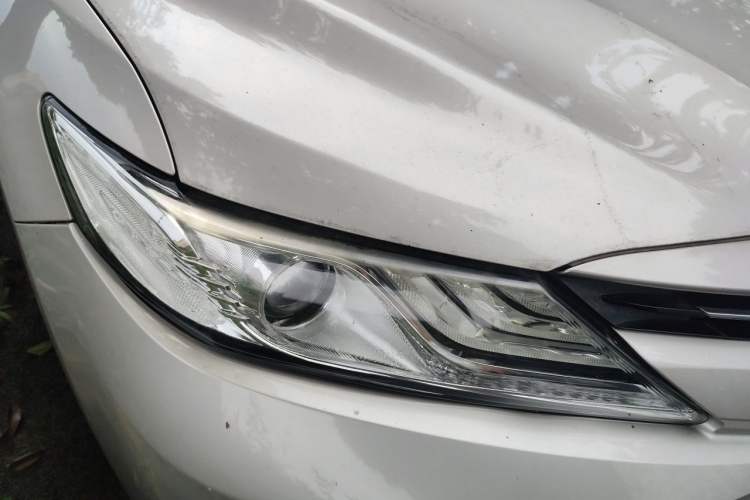 Used Toyota Camry 2018 2.0G Luxury Edition Right Front Headlight