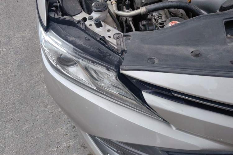 Used Toyota Camry 2018 2.0G Luxury Edition Right Front Headlight