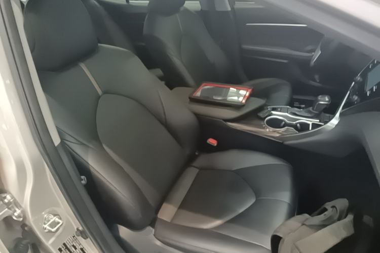 Used Toyota Camry 2018 2.0G Luxury Edition Right Front Seat