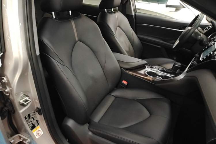 Used Toyota Camry 2018 2.0G Luxury Edition Right Front Seat