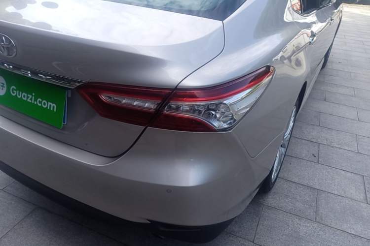 Used Toyota Camry 2018 2.5G Luxury Edition Right Rear Taillight