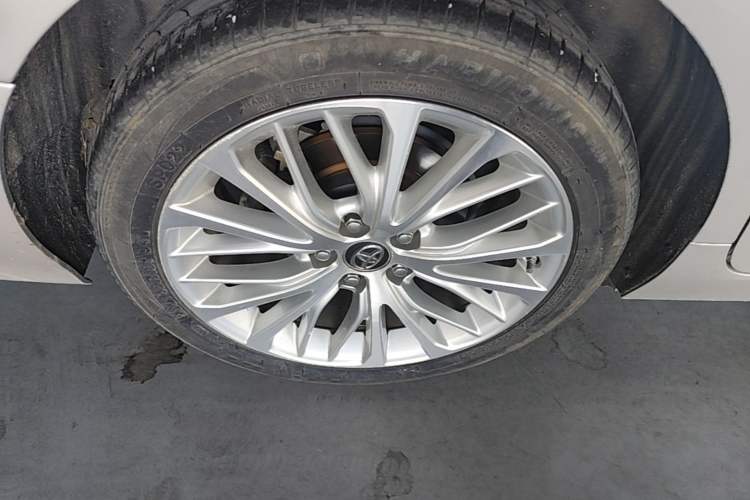 Used Toyota Camry 2018 2.5G Luxury Edition Right Rear Wheel Hub