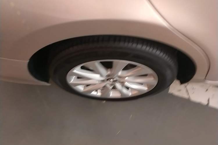 Used Toyota Camry 2018 2.0G Luxury Edition Right Rear Wheel Hub