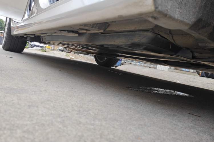 Used Toyota Camry 2018 2.5G Luxury Edition Right Side Sill