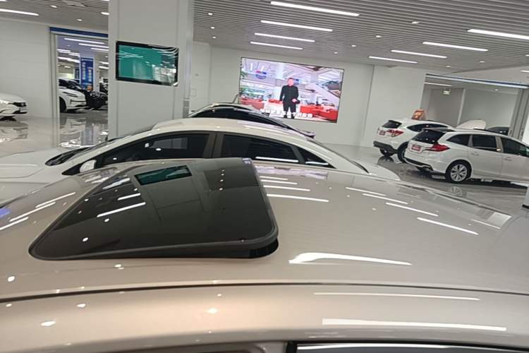 Used Toyota Camry 2018 2.0G Luxury Edition Roof