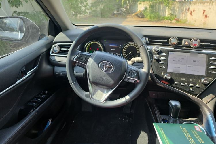 Used Toyota Camry 2018 Dual-Engine 2.5 HG Luxury Edition Steering Wheel