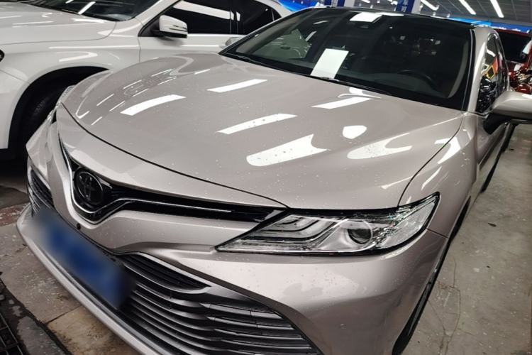 Used Toyota Camry 2018 2.5G Luxury Edition Guazi used car, China used car export, Used car for sale, Used  cars, Cheapest cars for sale