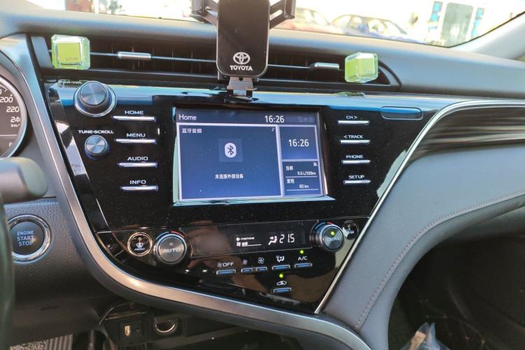 Used Toyota Camry 2018 2.0G Luxury Edition Audio And AC Panel