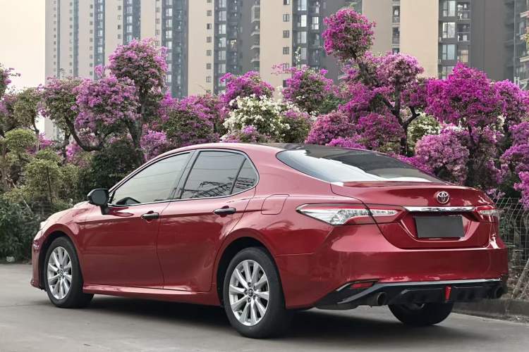 Used Toyota Camry 2018 2.0G Luxury Edition Exterior 1