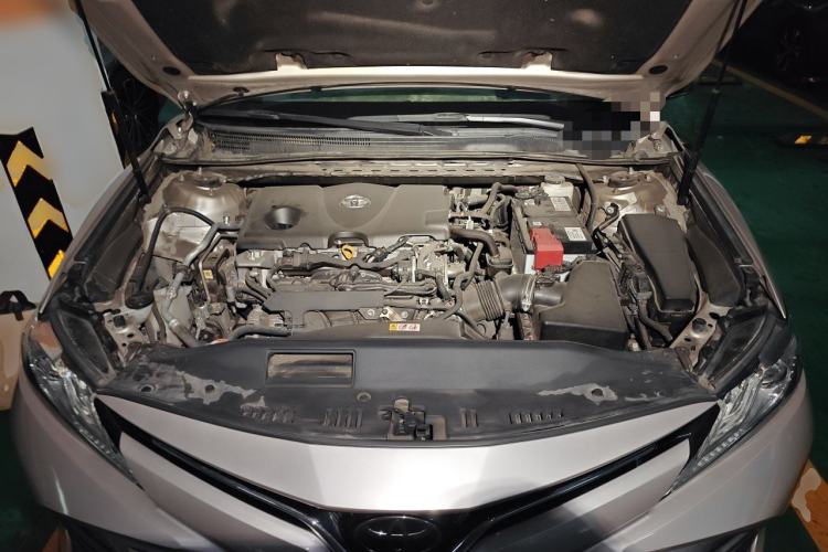 Used Toyota Camry 2018 2.5G Luxury Edition Engine Bay