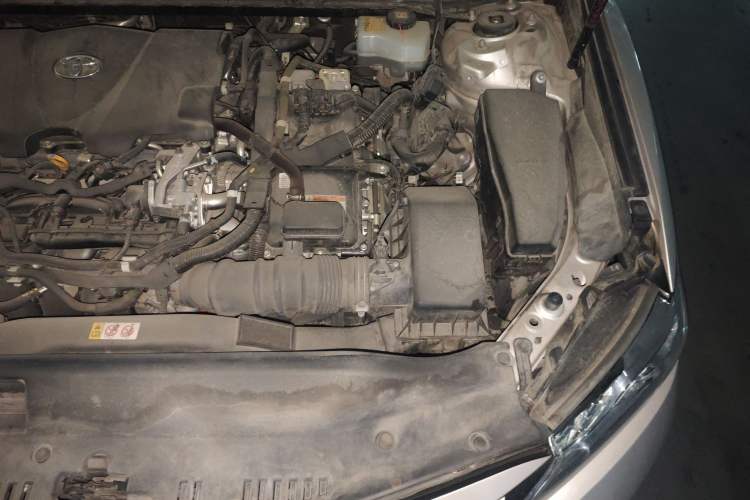 Used Toyota Camry 2018 Dual-Engine 2.5 HG Luxury Edition Engine Bay Left