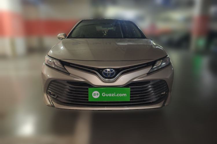 Used Toyota Camry 2018 Dual-Engine 2.5 HG Luxury Edition Front