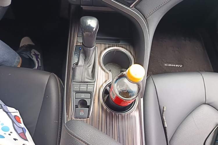 Used Toyota Camry 2018 2.5G Luxury Edition Gear Lever