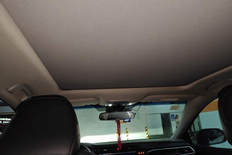 Used Toyota Camry 2018 2.5G Luxury Edition Headliner