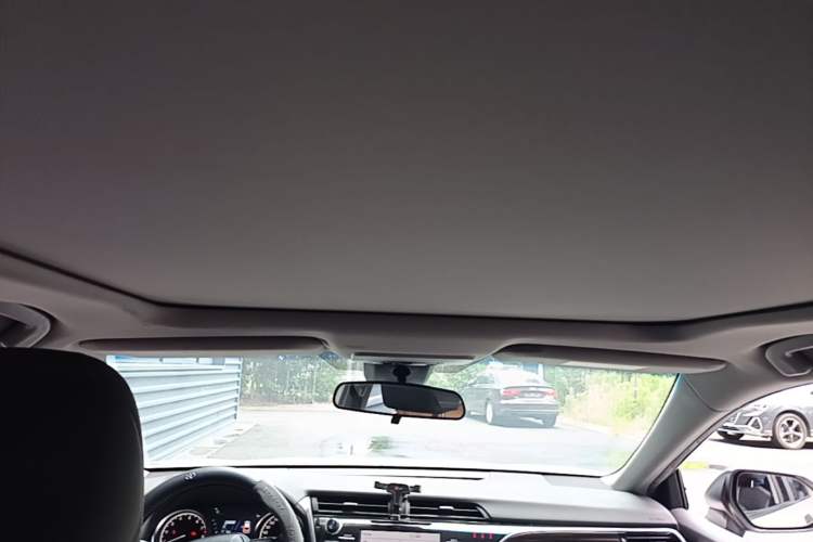 Used Toyota Camry 2018 2.5G Luxury Edition Headliner