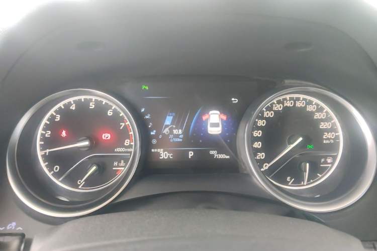Used Toyota Camry 2018 2.0G Luxury Edition Instrument Cluster