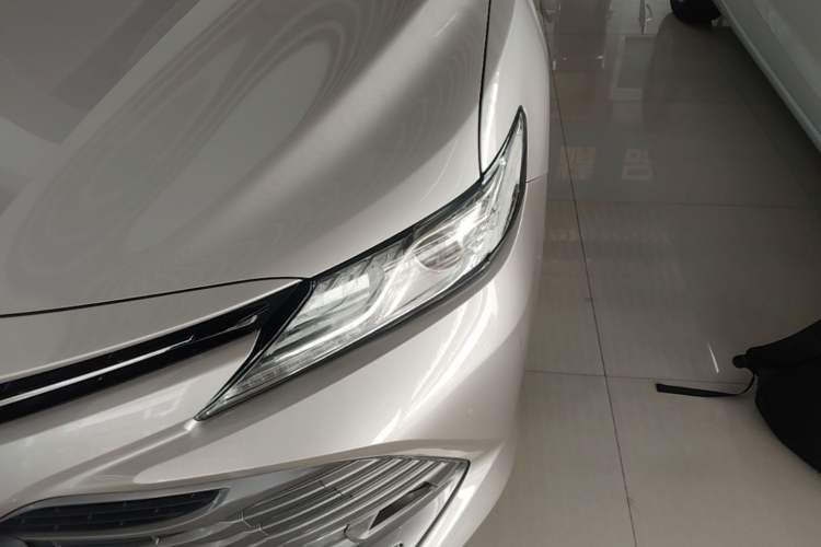 Used Toyota Camry 2018 2.0G Luxury Edition Left Front Headlight