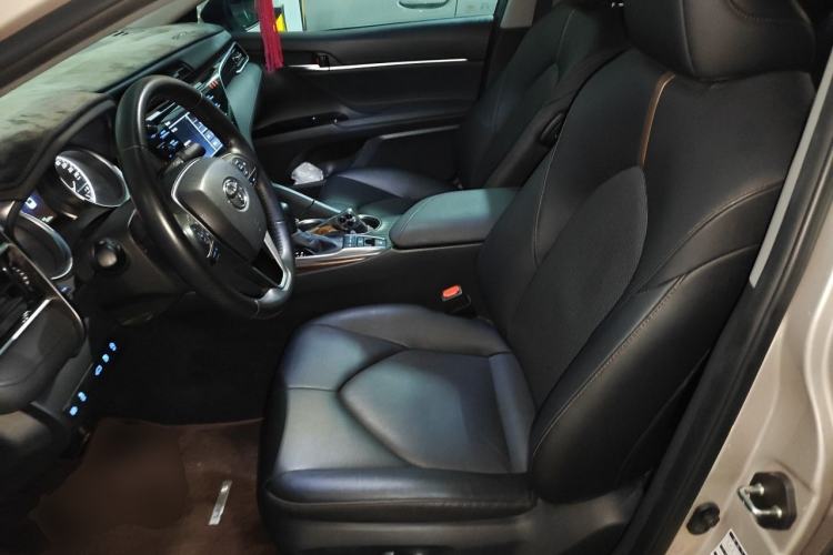Used Toyota Camry 2018 2.5G Luxury Edition Left Front Seat