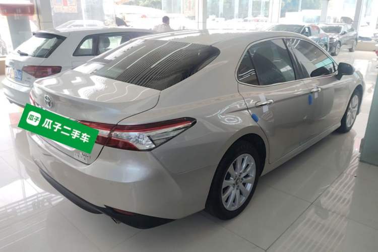 Used Toyota Camry 2018 2.0G Luxury Edition Rear Right 45 Deg