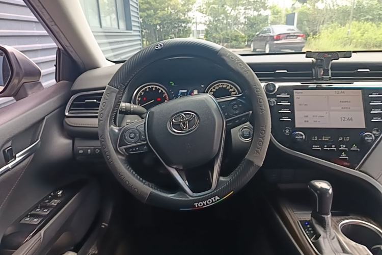 Used Toyota Camry 2018 2.5G Luxury Edition Steering Wheel