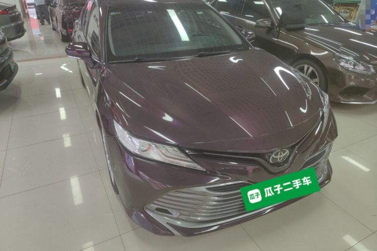 Used Toyota Camry 2018 2.5G Luxury Edition Front Right 45 Deg
