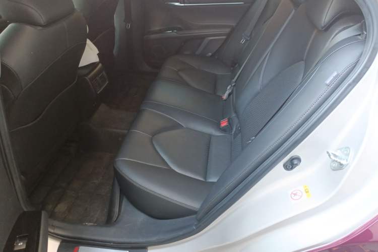 Used Toyota Camry 2018 2.5G Luxury Edition Left Rear Seat