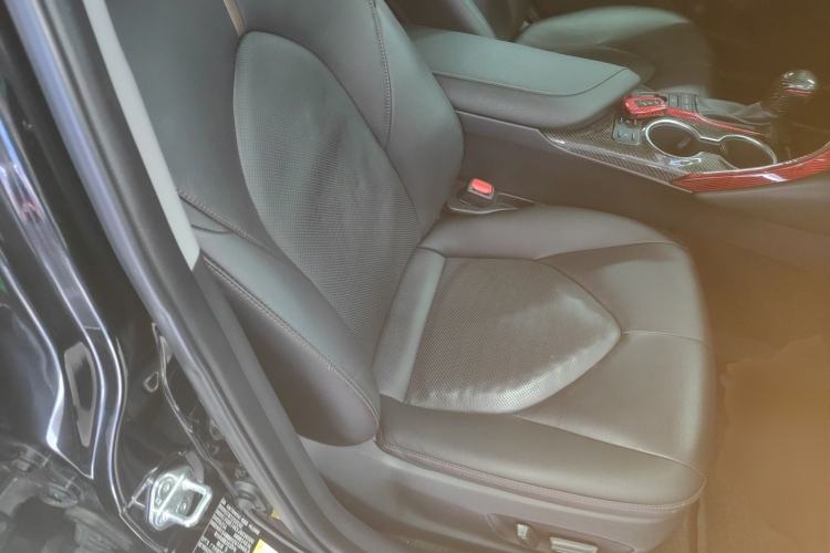 Used Toyota Camry 2018 2.5G Luxury Edition Right Front Seat