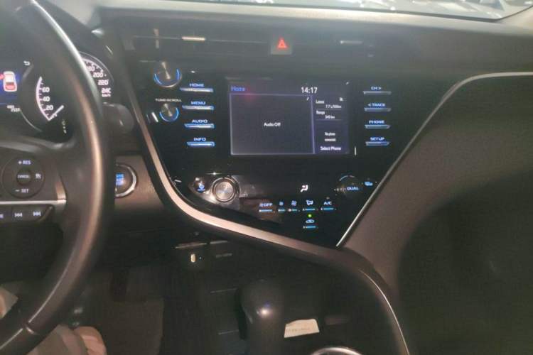 Used Toyota Camry 2018 2.0G Luxury Edition Audio And AC Panel