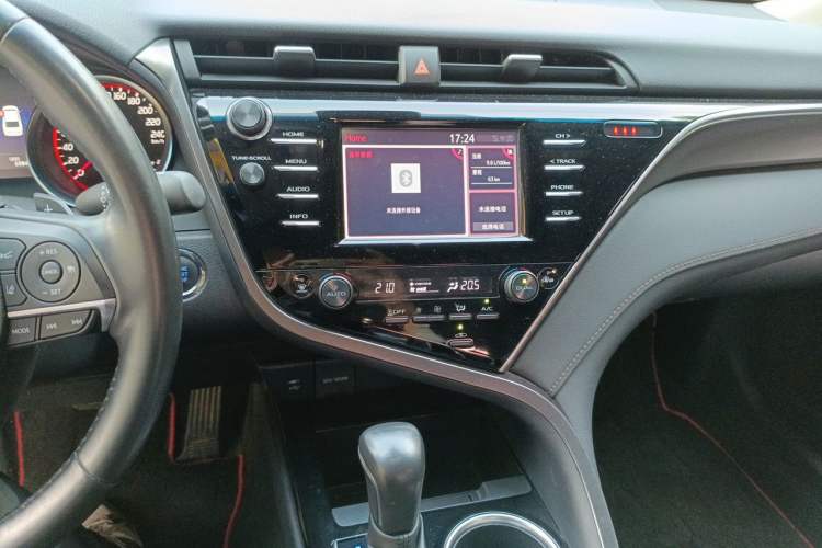 Used Toyota Camry 2018 2.0S FENGSHANG Edition Audio And AC Panel