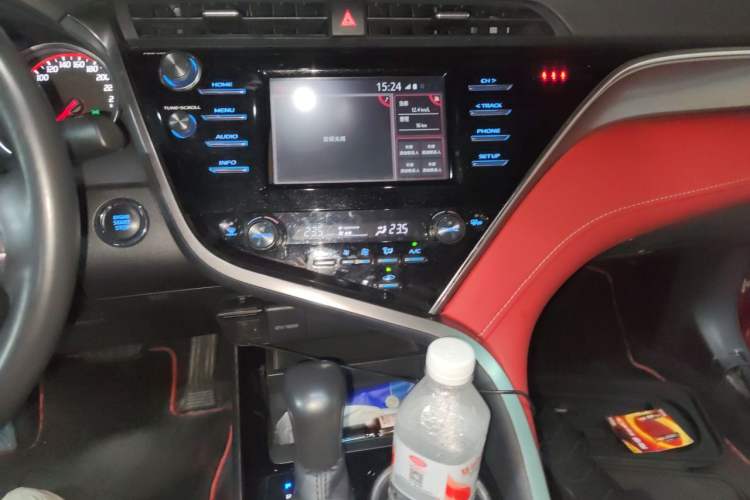 Used Toyota Camry 2018 2.5S Fēngshàng Edition Audio And AC Panel