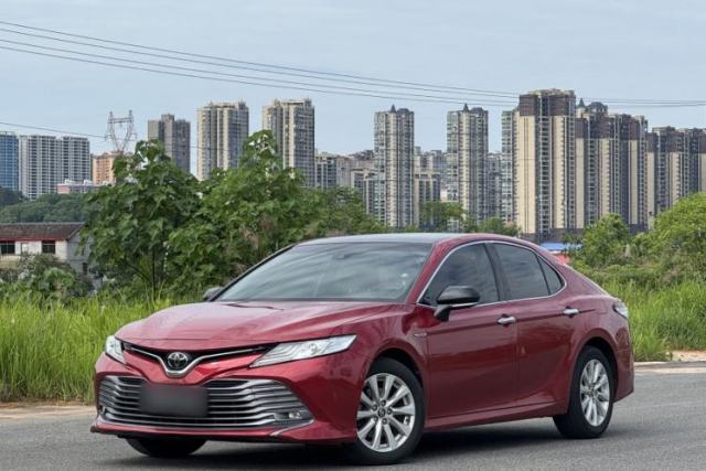 Used Toyota Camry 2018 2.0G Luxury Edition