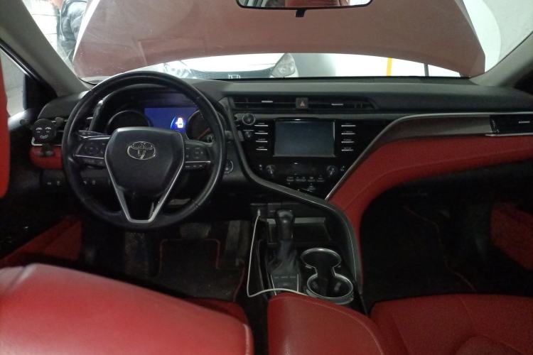 Used Toyota Camry 2018 2.5S Fēngshàng Edition Center Console
