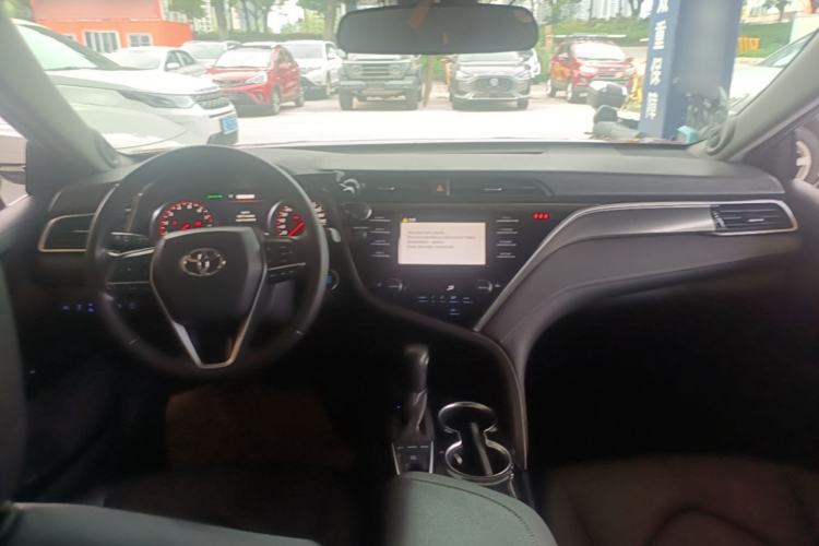 Used Toyota Camry 2018 2.5S Fēngshàng Edition Center Console
