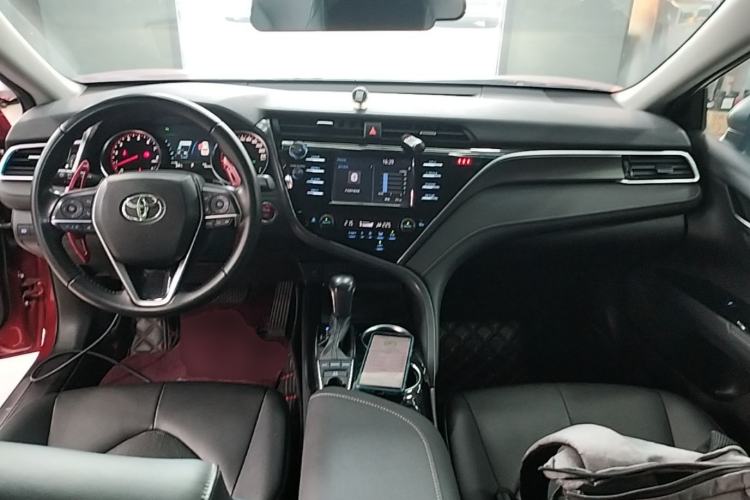 Used Toyota Camry 2018 2.5S Fēngshàng Edition Center Console