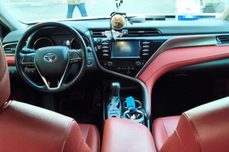 Used Toyota Camry 2018 2.5S Fēngshàng Edition Center Console