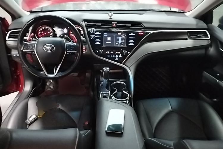 Used Toyota Camry 2018 2.5S Fēngshàng Edition Center Console