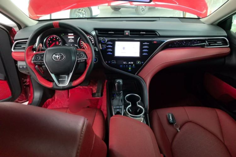 Used Toyota Camry 2018 2.5S Fēngshàng Edition Center Console