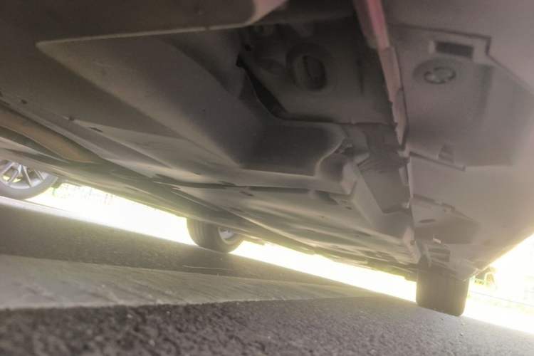 Used Toyota Camry 2018 2.0S FENGSHANG Edition Chassis Rear Right