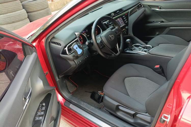 Used Toyota Camry 2018 2.0S FENGSHANG Edition Driver Seat