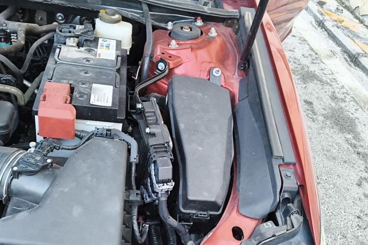Used Toyota Camry 2018 2.5S Fēngshàng Edition Engine Bay Left