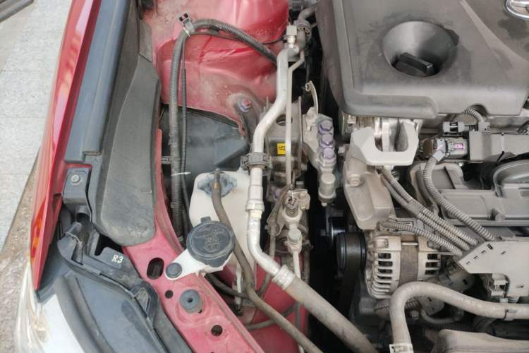 Used Toyota Camry 2018 2.5S Fēngshàng Edition Engine Bay Right