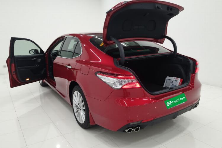 Used Toyota Camry 2018 2.5G Luxury Edition Exterior 2
