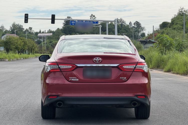 Used Toyota Camry 2018 2.0G Luxury Edition Exterior 4