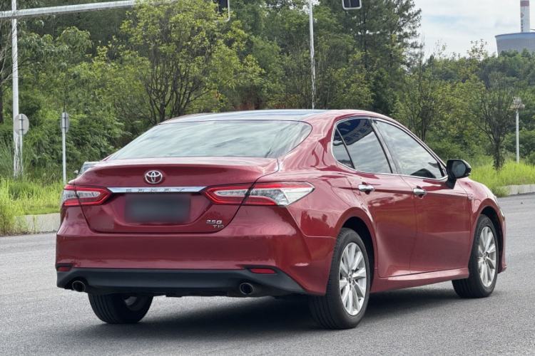 Used Toyota Camry 2018 2.0G Luxury Edition Exterior 5