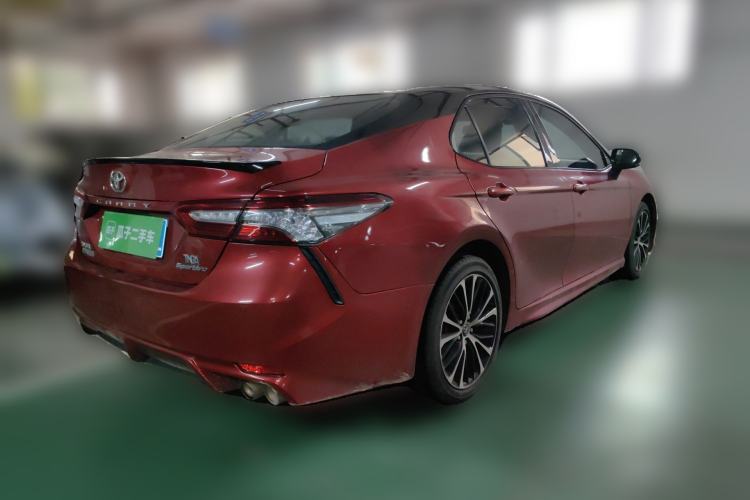 Used Toyota Camry 2018 2.0S FENGSHANG Edition Exterior 5