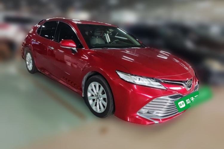 Used Toyota Camry 2018 2.0G Luxury Edition Front Right 45 Deg