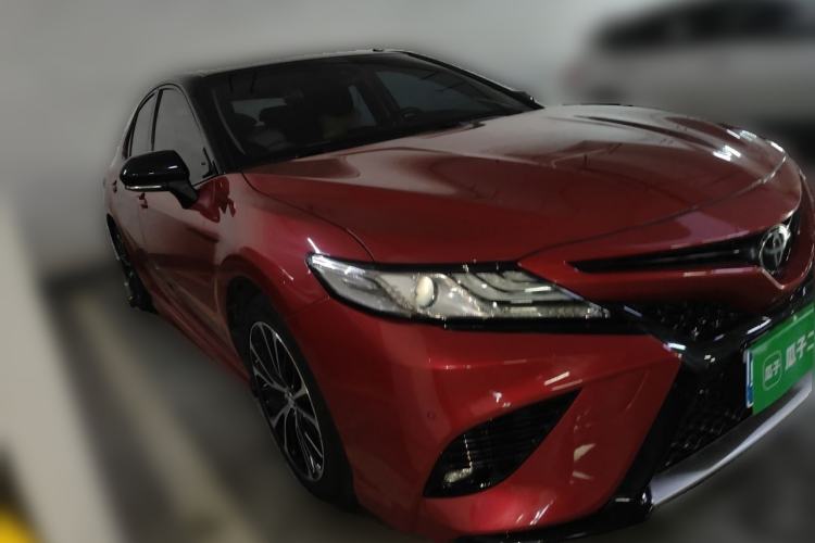 Used Toyota Camry 2018 2.5S Fēngshàng Edition Front Right 45 Deg