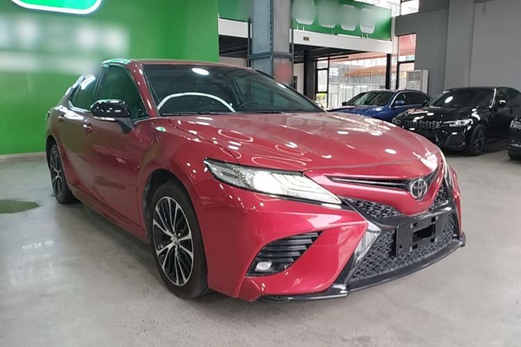 Used Toyota Camry 2018 2.5S Fēngshàng Edition Front Right 45 Deg